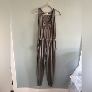 Gray Sleeveless Jumpsuit